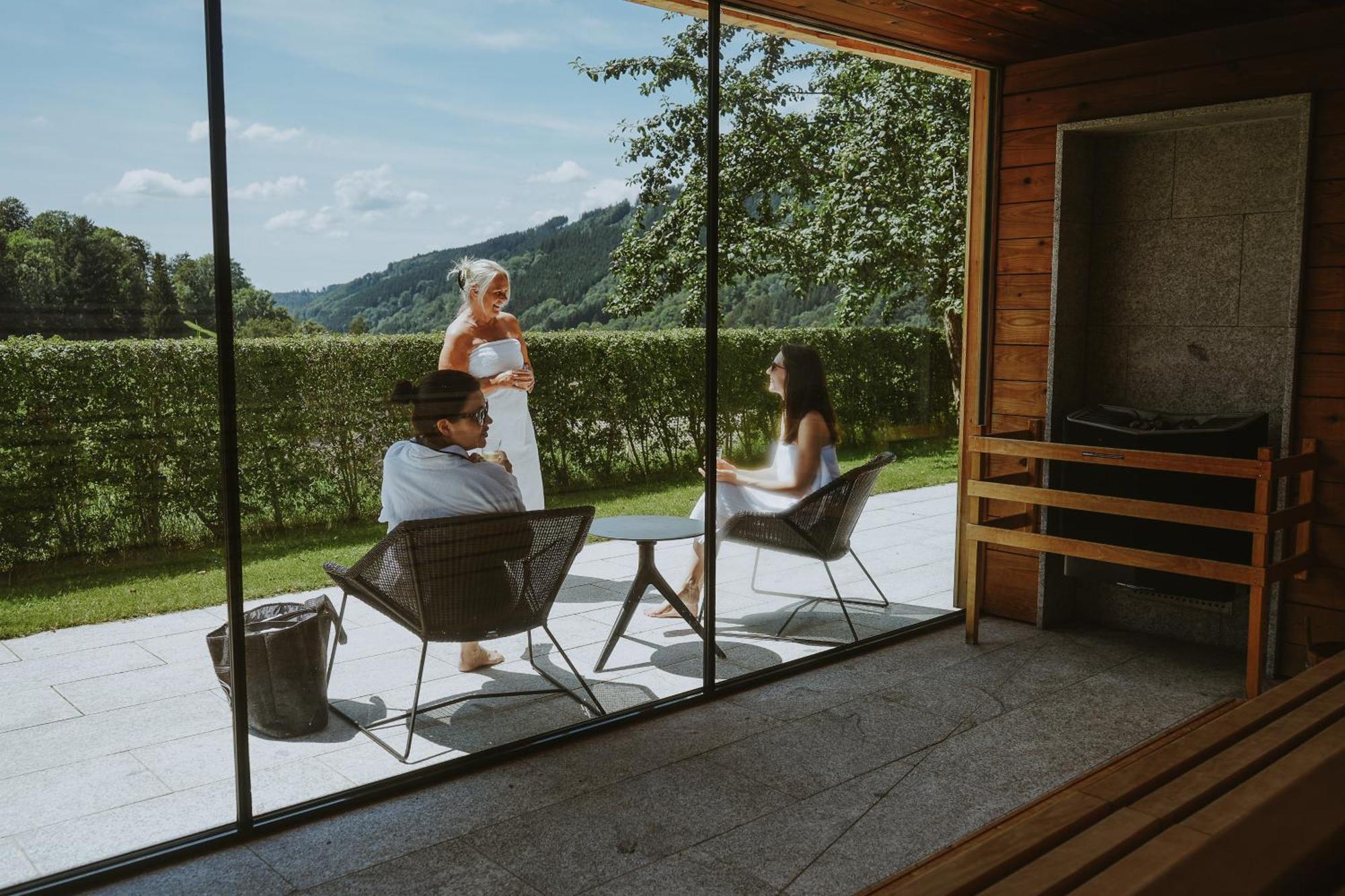 Elzland Hotel Pfauen Wellness & Spa Elzach Zewnętrze zdjęcie